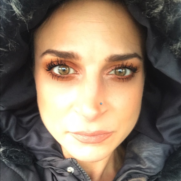 Meet your Posher, Stephanie - Picture 11 of 13